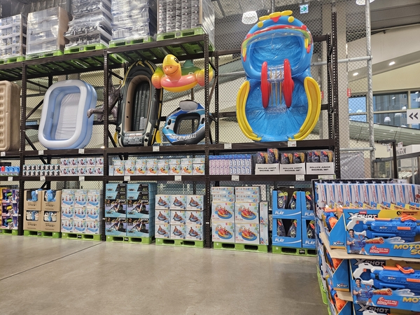 유통업계는 이미 ‘여름 모드’… 봄, 쿨하게 보내줄게