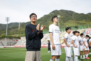 2위 수원삼성, 1위 부산과 25일 첫 대결