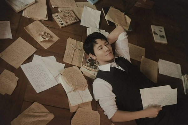 뮤지컬 ‘팬레터’에서 김해진 역을 맡은 배우 이규형 /라이브(주) 제공
