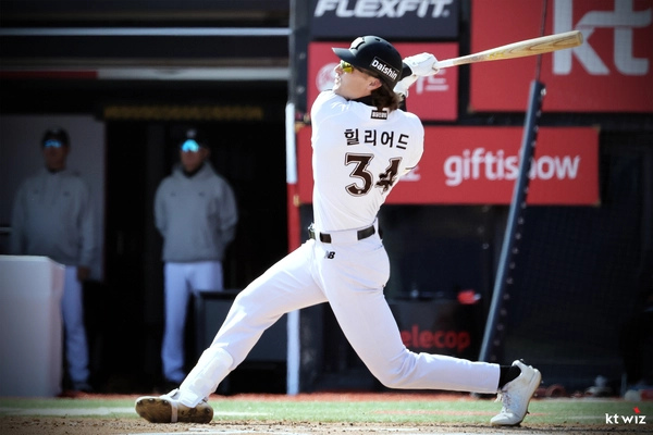 홈런타자 힐리어드. /kt wiz 제공