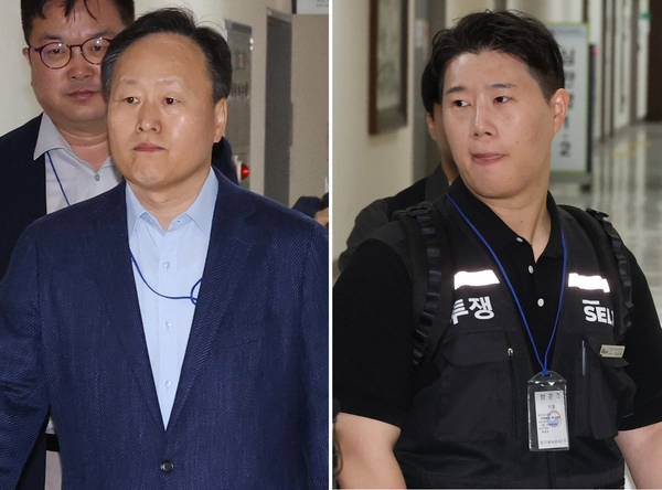 삼성전자 사측 대표교섭위원인 여명구 DS(반도체 부문) 피플팀장(왼쪽 사진)과 삼성그룹 초기업노동조합 삼성전자지부 최승호 위원장(오른쪽 사진)이 18일 정부세종청사 중앙노동위원회에서 열리는 2차 사후조정 회의에 각각 참석하고 있다. 2026.5.18 /연합뉴스