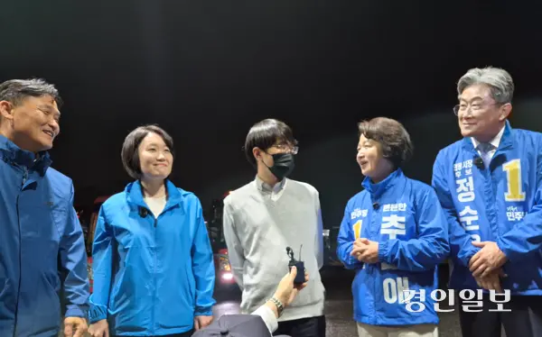 21일 추미애 더불어민주당 경기도지사 후보가 의왕 월암공영차고지에서 발언하고 있다. 2026.2.21 /김태강 기자 think@kyeongin.com