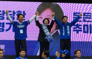 추미애, 선거유세 첫날 성남 찾아 “김병욱과 함께 경기도 31개 시군 모두 승리”