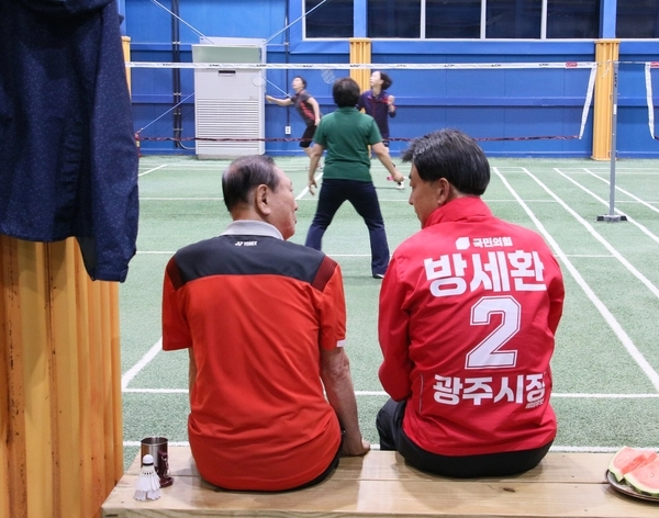 방세환 광주시장 후보는 ‘현장에 답이 있다’는 마음으로 현장 곳곳을 누벼왔다. 이번 선거에도 시민들과 많은 만남을 가지고 있다. /방세환 후보 캠프 제공