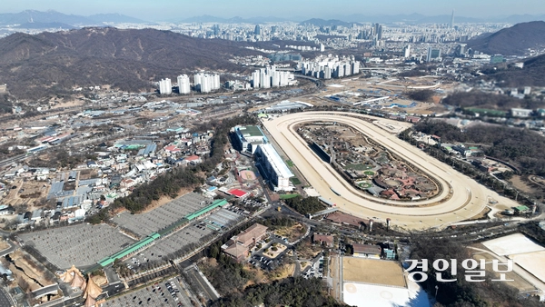 과천 경마공원 일대 전경. /경인일보DB