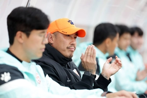 ‘두리볼’이 ‘정효볼’ 꺾을까… 8경기 무패행진 화성FC, 6일 수원삼성과 운명의 매치업
