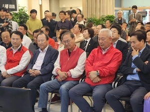 유정복 인천시장 후보 캠프, 출구조사 결과에 ‘탄식’