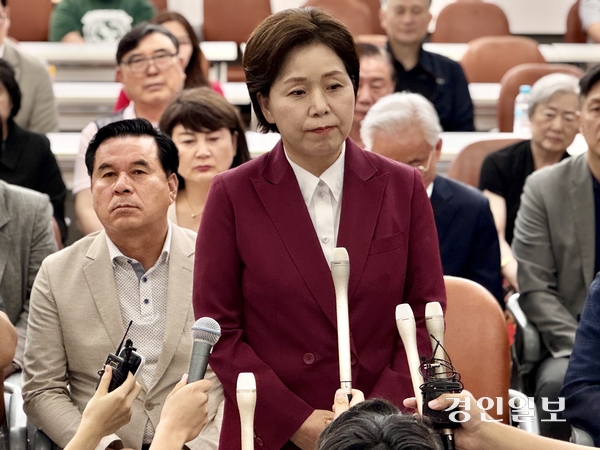 양향자 국민의힘 경기도지사 후보가 3일 오후 11시께 국민의힘 경기도당 5층 대강당에 마련된 양 후보 캠프 개표 상황실을 찾아 선거 패배를 승복했다. 2026.6.3 /한규준기자 kkyu@kyoengin.com
