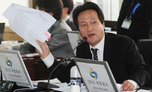 본업으로 돌아온 ‘교사 출신’ 정치인 안민석, 경기교육 난제 맡았다