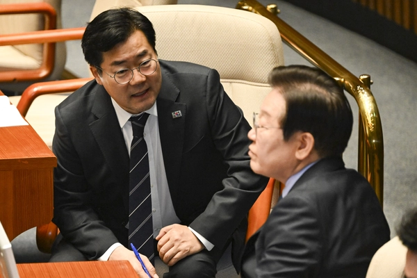 2024년 당시 이재명 더불어민주당 대표와 박찬대 원내대표. /경인일보DB