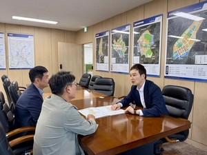 이진환 남양주시의원, 당선 직후 LH 찾은 이유는