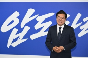 ‘오세훈’ 난관 마주한 박찬대… 수도권 ‘공통공약’ 구상 차질
