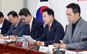 [이재명 대통령 취임 1주년 회견] 야 “억장 무너진 유체이탈 화법”
