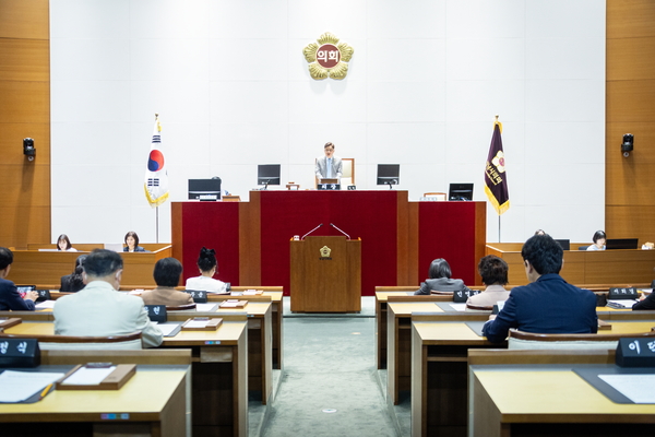 지난 4월 열린 성남시의회 임시회 본회의장의 모습. /성남시의회 제공