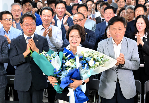 <b>異붾몄븷 씤닔쐞</b> 섍났젙쨌쁺떊쨌룷슜 以鍮꾩쐞 15씪 <b>異쒕쾾</b> 쐞썝옣 5꽑 ...