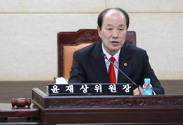 인천시의원 강화군 선거구에서 60%의 득표율을 기록한 윤재상 의원은 10대 인천시의회 국민의힘 소속 의원 중 유일한 3선이다. /인천시의회 제공