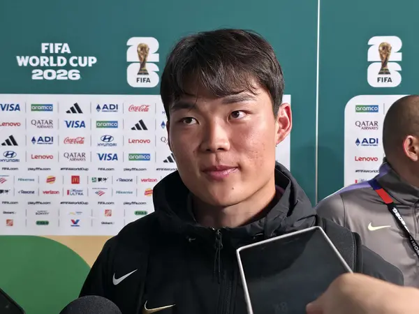 지난 11일(현지시간) 멕시코 사포판 과달라하라 스타디움에서 열린 2026 북중미 월드컵 A조 1차전 한국과 체코의 경기에서 역전골을 터뜨린 오현규가 경기 후 공동취재구역에서 인터뷰하고 있다. 2026.6.12 /과달라하라(멕시코) 이영선기자 zero@kyeongin.com