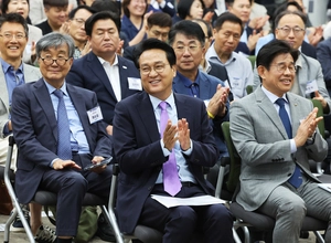 안민석이 띄운 ‘교권보호국’… “특수부대 출신 교사 연락 왔다”