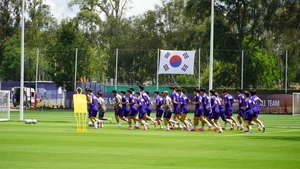 불법 드론 막고 철벽 수비… 2차전 ‘무승 사슬’ 끊어라 [이영선 특파원의 올라가자 코리아]