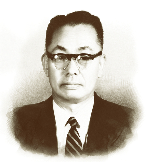 중년의 임영균 지사 정장 차림. /손자 임상호씨 제공