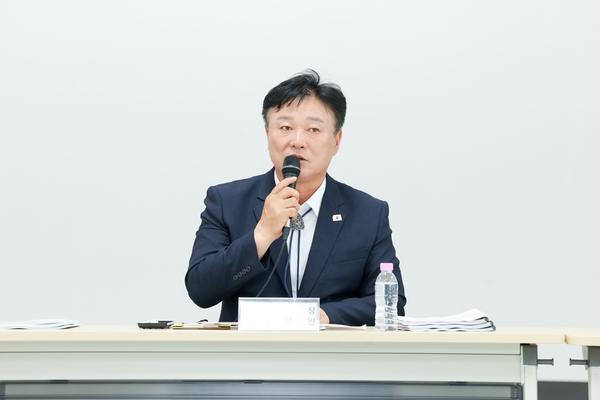 26일 성수석 이천시장 당선자가 반도체특별법 시행령에서 논란이 됐던 ‘수도권 배제 조항’이 삭제되면서 수도권 반도체 벨트의 핵심 거점인 이천시에 새로운 기회가 열렸다고 밝히고 있다. 2026.6.26 /성수석 당선자 인수위 제공