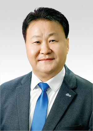 [시·군 의회 ‘전반기 의장단’] 오산시의회 10대 의장단 신임의장에 김종욱 선출