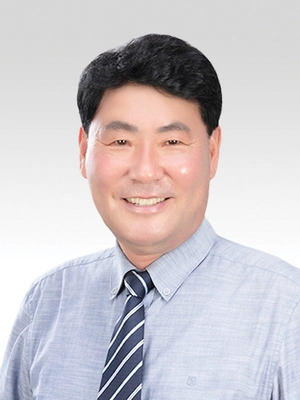 [시·군 의회 ‘전반기 의장단’] 의왕시의회 의장 서창수… 초선 김동국은 부의장에