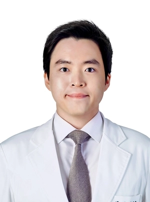 분당서울대병원 ‘전자담배 전환·완전 금연보다 폐암 사망 위험 2배↑’