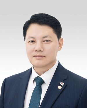 [시·군 의회 ‘전반기 의장단’] 양주시의회 ‘만장일치’로 의장 한상민·부의장 임의빈