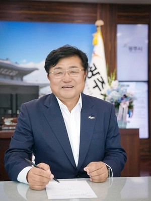 [취임 인터뷰] ‘광주 미래 50년 설계’ 박관열 광주시장