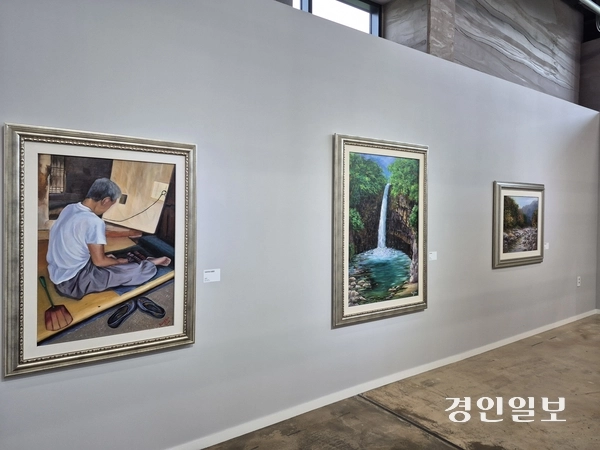연천군 은대리 문화벽돌공장이 10일부터 9월13일까지 피어난 자리를 주제로 전시회를 개최한다. 2026.7.10 연천/오연근기자 oyk@kyeongin.com