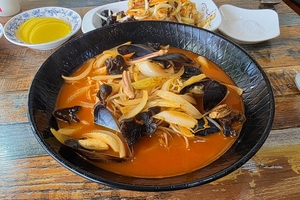 은은한 매운맛의 드리블, 단단한 기본기로 마무리 [웃기는 짬뽕]