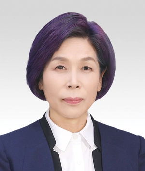최민희, 전대 출마 선언… 사법 쇄신·이해찬 정신 다짐