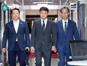 민주당, 송영길·김용 ‘전대 출마 허용’ 결정