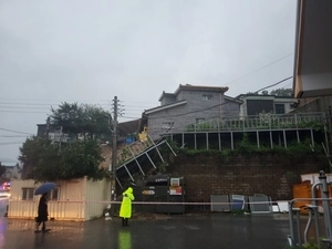 파주·동두천 등 경기북부 ‘극한호우’…양주 단독주택 붕괴 60대 여성 부상