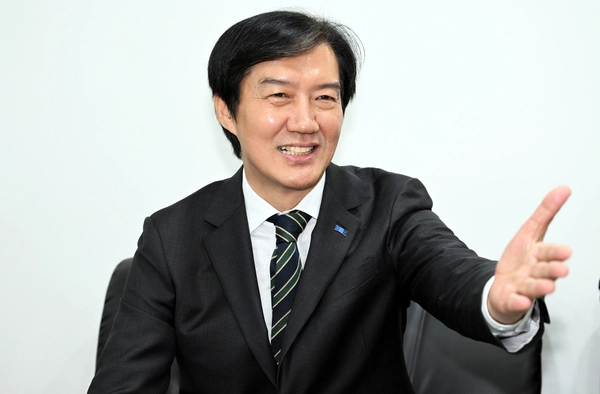 조국 “이제 경기도민이자 평택시민… 지역 고민 귀 담아 들을 것”