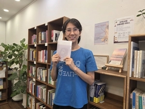 [책방, 잇다·(3)의왕 ‘책방 새와 우물’] 세상의 흐름이 아닌, 나만의 흐름을 읽는다