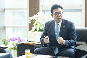 [취임 인터뷰] 이계철 화성특례시의회 의장