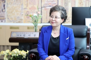 [취임 인터뷰] 김미경 수원특례시의회 의장