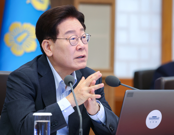 이재명 대통령이 4일 청와대에서 열린 국무회의에서 발언하고 있다. 2026.8.4. /연합뉴스