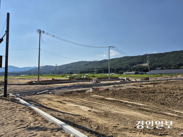 한국토지주태공사(LH)가 2019년부터 동두천시 상패동 일원에 조성 중인 국가산업단지 부지. 동두천/오연근기자 oyk@kyeongin.com