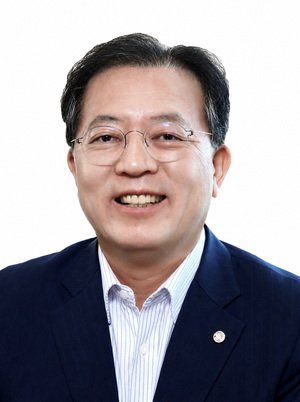 홍승표 경기도민회 장학회 상임이사 /경기도민회 장학회 제공
