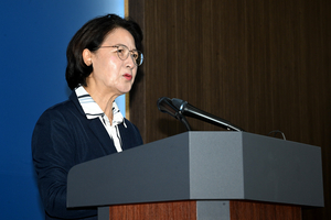 추미애, ‘재정위기 극복 전략 TF’ 가동 지시… 재정 비상상황 후속 조치