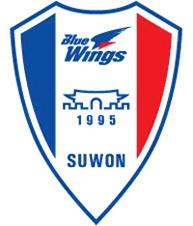 ‘단독 1위 탈환’ 수원… 그 뒤엔 베테랑 헌신 있었다