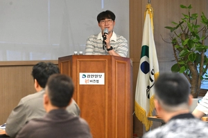 [미래사회포럼] 김종한 카카오 카나나 성과리더 “리더의 AI 리터러시가 조직을 바꾼다”