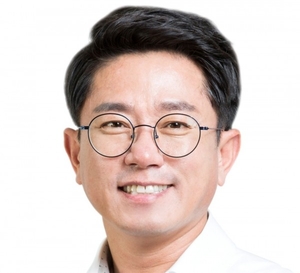 [단독] 수원시 제2부시장에 ‘친명계’ 이동기 전 속초인제고성양양지역위원장 유력