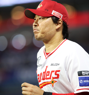 시즌 1·2호 홈런…  333일 침묵 깬 SSG 한유섬