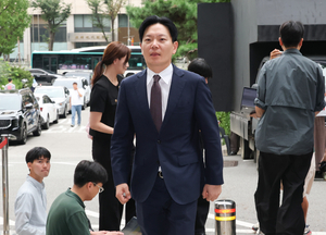 [오늘 여의도] “대통령 재판취소로 이어질 것”