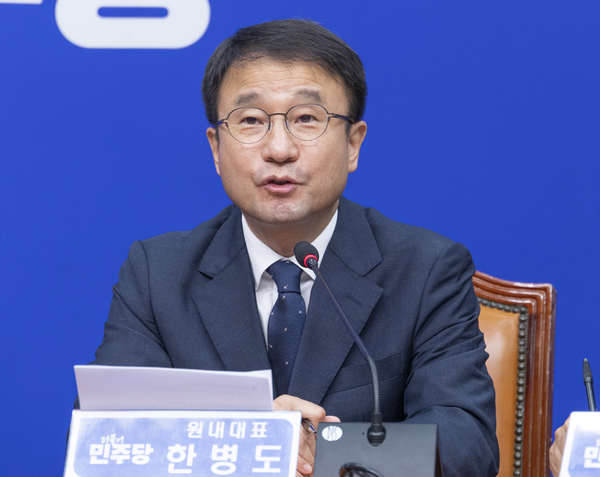 더불어민주당 한병도 원내대표가 31일 국회에서 열린 최고위원회의에서 발언하고 있다. 2026.8.31 /연합뉴스