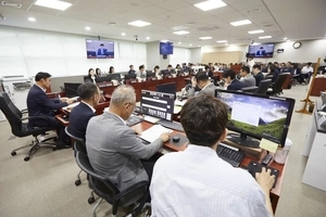 “반응 좋은데 삭감” 경기도의회 ‘통큰세일’ 감액 질타